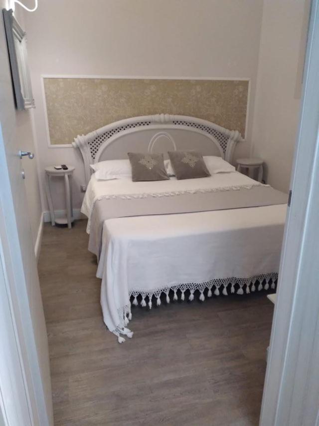 Leodi Bed & Breakfast Lecce Luaran gambar